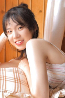 在办公室轮流澡到高潮H