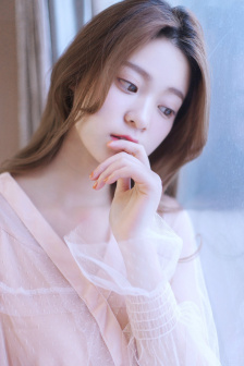 16岁女RAPPER台湾